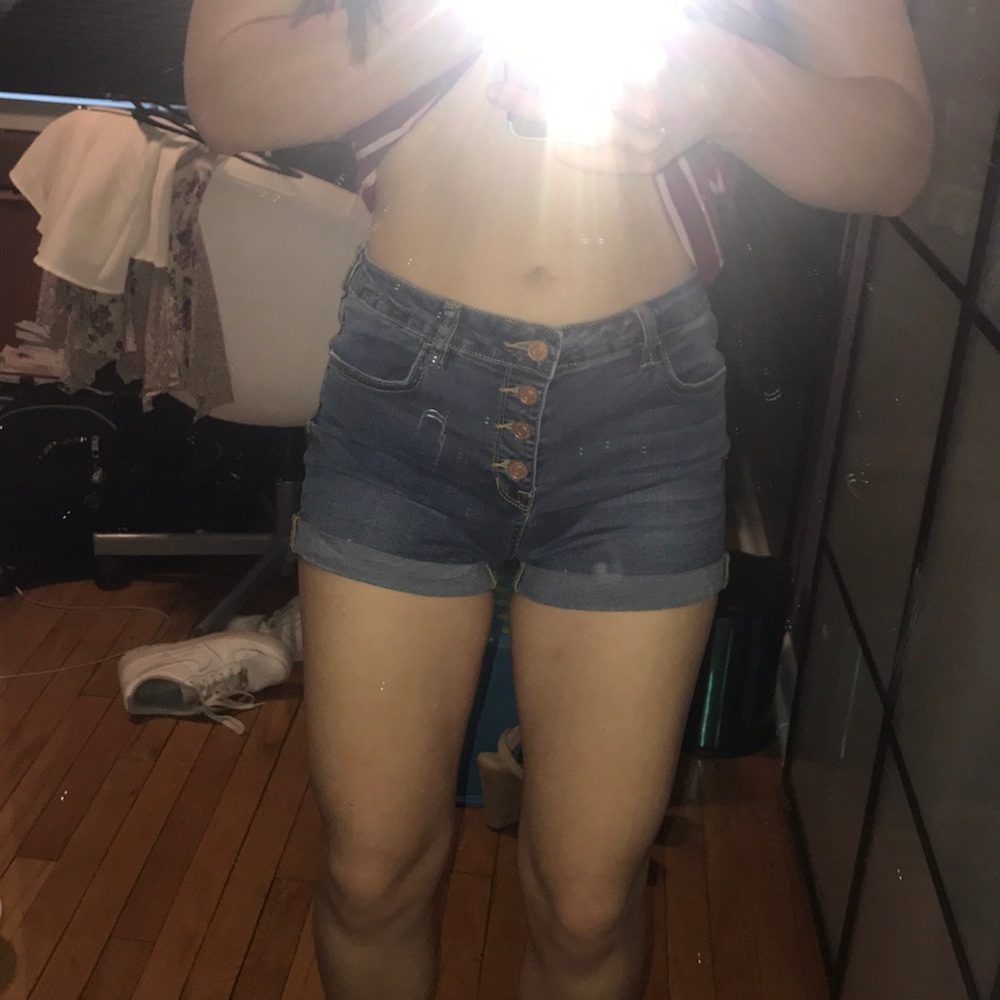 PACSUN HIGH WAISTED DENIM SHORTS🦋